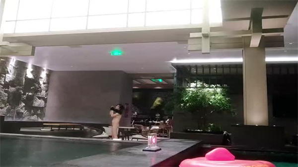 【绝密偷拍流出】国内洗浴会所第15期:浴室激情娇喘连连!