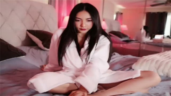 人气女神谭晓彤私密福利流出！0921最新偷跑直播精华·高清珍藏版让你燥